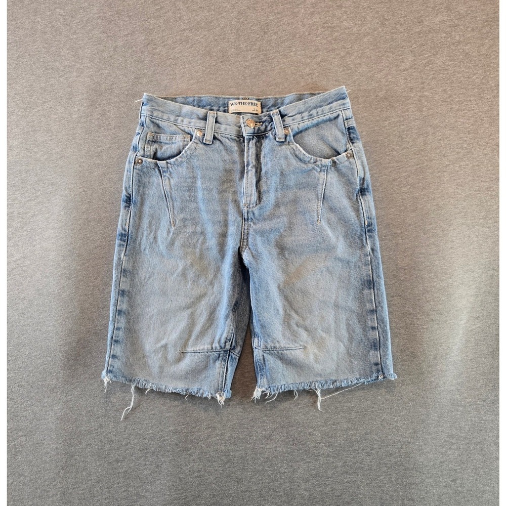 We The Free Ghost Town Shorts Women 26 Light Wash High Rise Long Raw Hem Denim